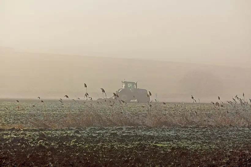 Graxa de complexo de lítio: conheça solução que otimiza a manutenção preventiva de maquinário agrícola para o inverno