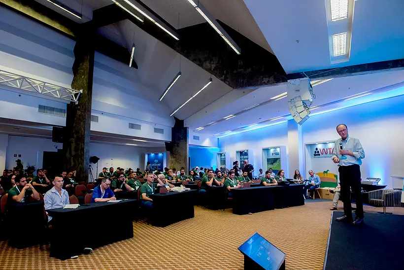 Pietro Baruselli - USP